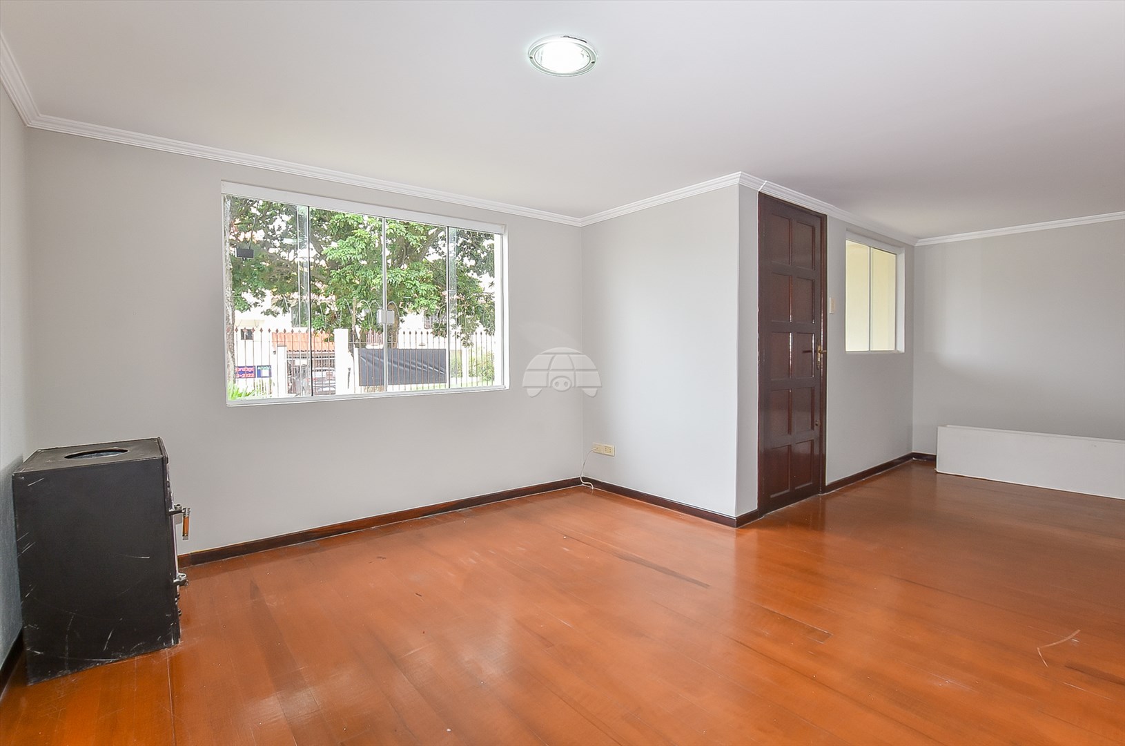 Casa à venda em Capão Raso, Curitiba — Galvão Vendas - Imóveis a venda em Curitiba