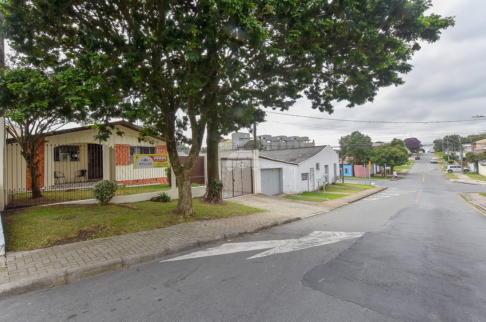 Casa à venda em Capão Raso, Curitiba — Galvão Vendas - Imóveis a venda em Curitiba