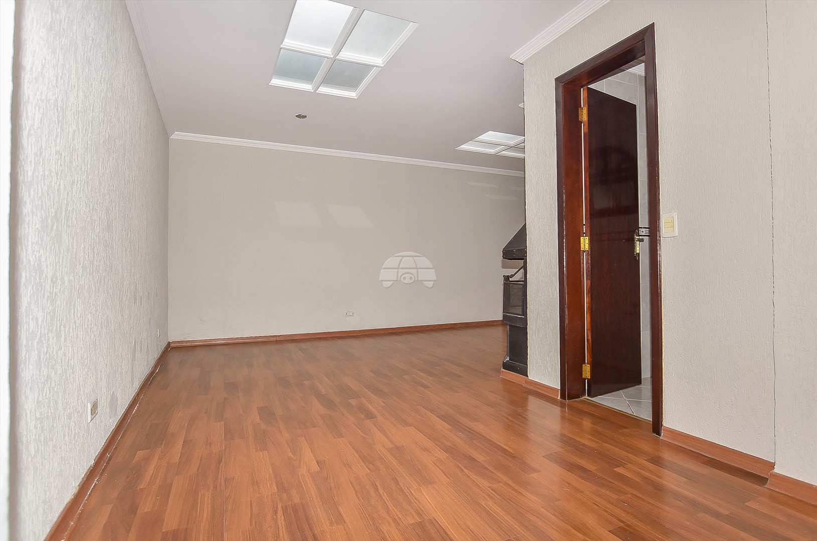Casa à venda em Capão Raso, Curitiba — Galvão Vendas - Imóveis a venda em Curitiba