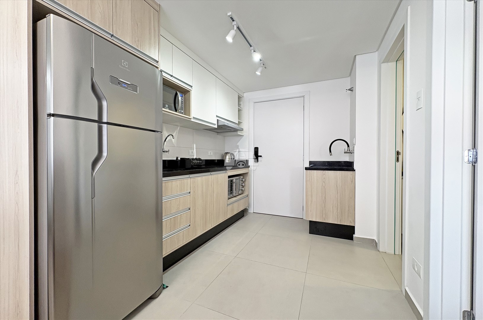 Studio Residencial para Locação no Bairro Rebouças ref. 108814 (9 / 10)