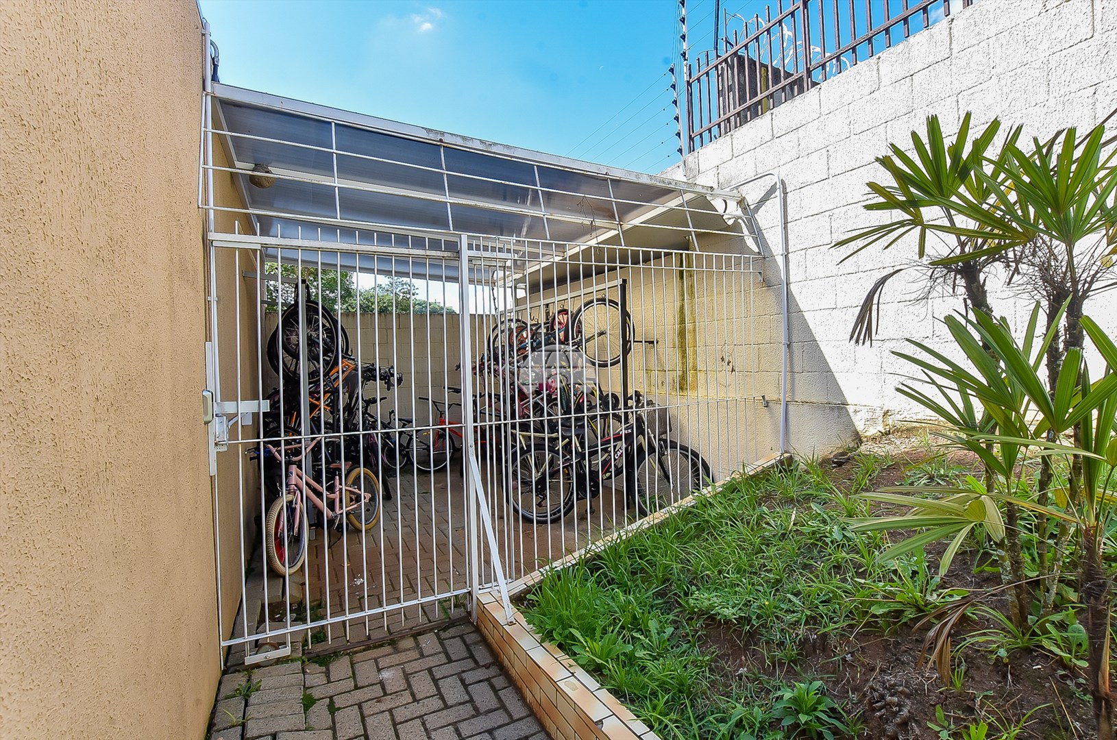 Apartamento à venda em Portão, Curitiba — MAFI ADMINISTRADORA DE IMOVEIS LTDA