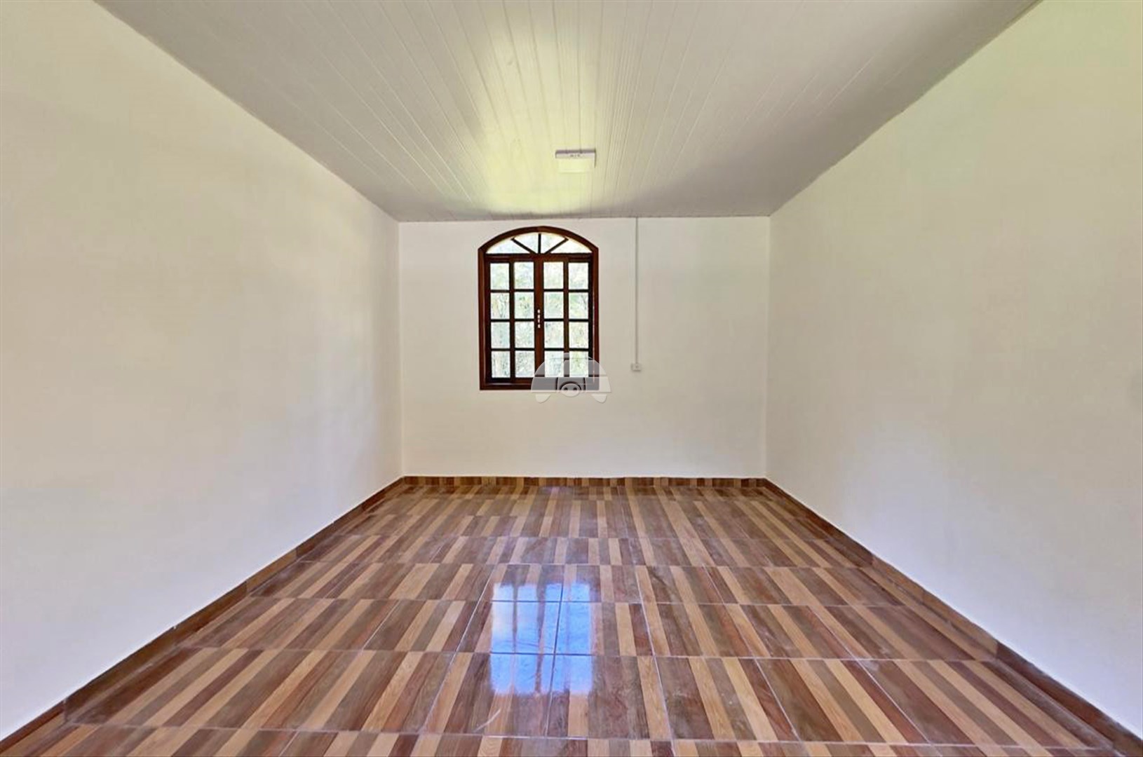 Casa para alugar em Roseira, Colombo — Portal Chave Fácil