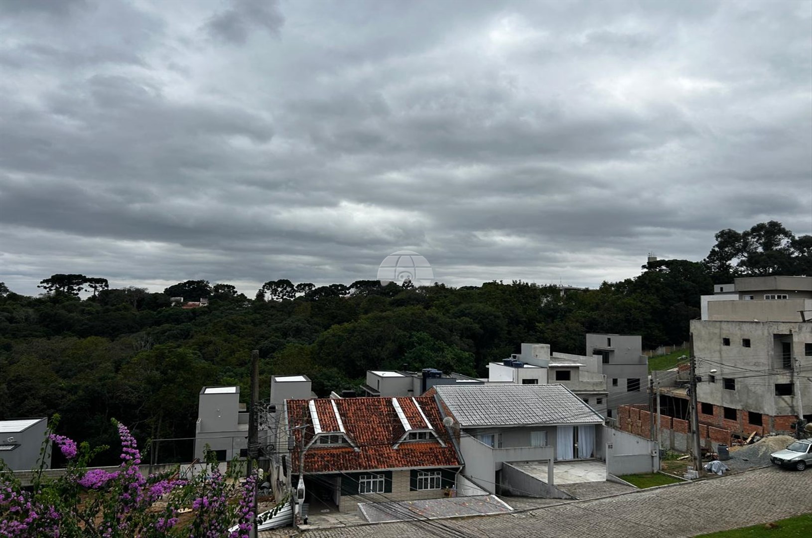Casa à venda em Santa Cândida, Curitiba — Galvão Vendas - Imóveis a venda em Curitiba