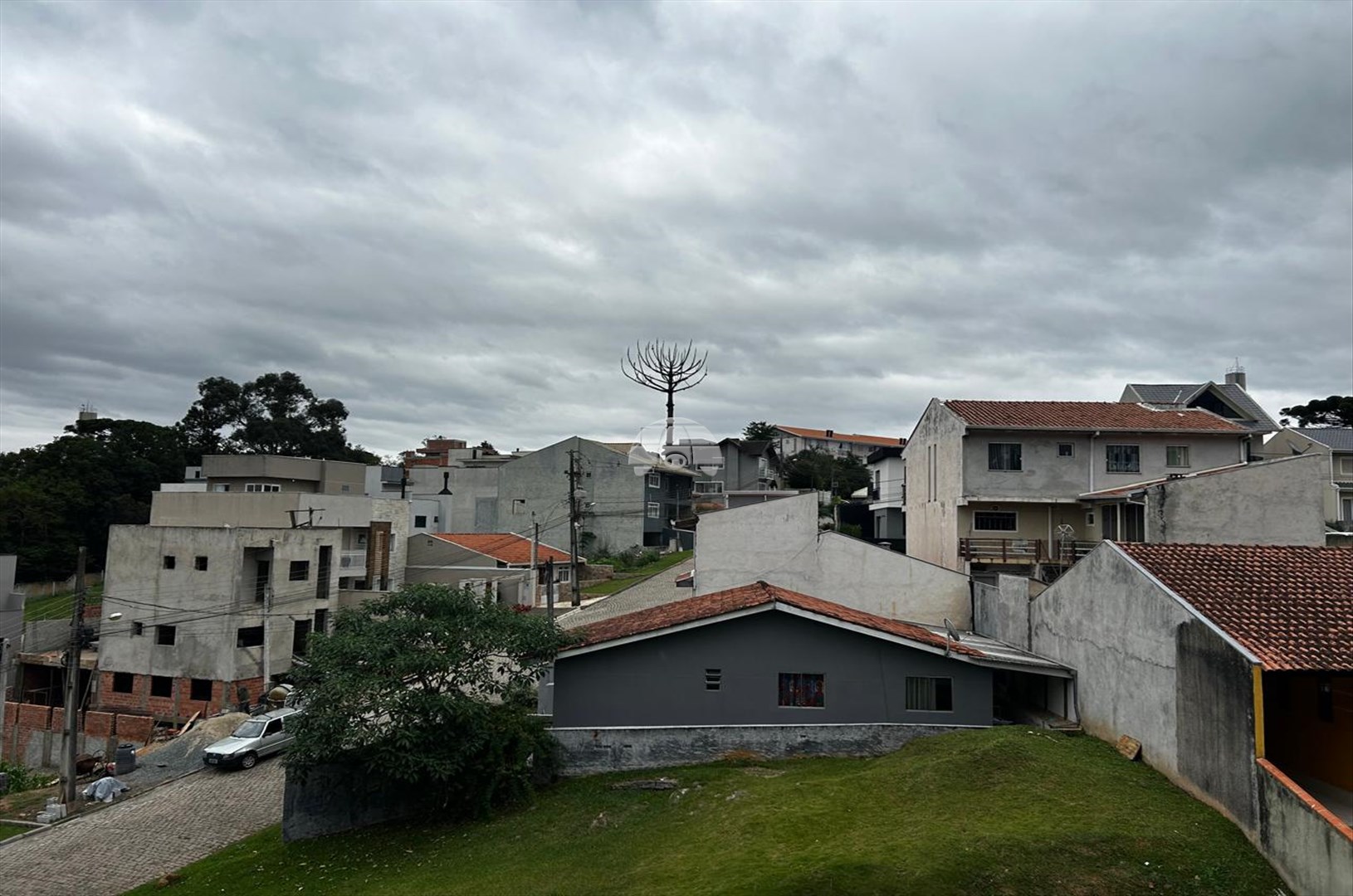 Casa à venda em Santa Cândida, Curitiba — Galvão Vendas - Imóveis a venda em Curitiba