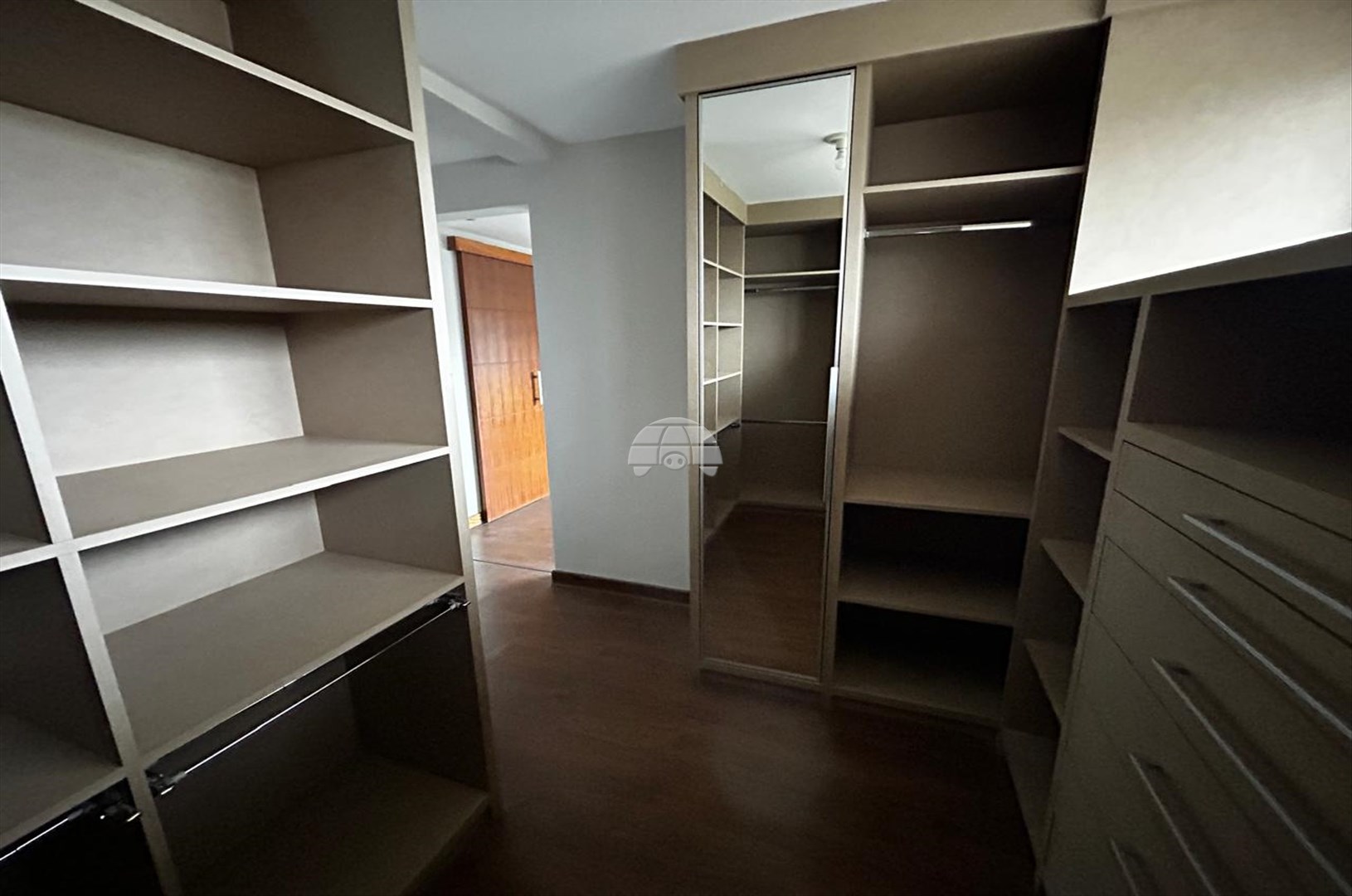 Casa à venda em Santa Cândida, Curitiba — Galvão Vendas - Imóveis a venda em Curitiba