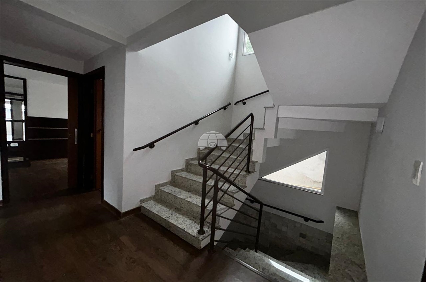 Casa à venda em Santa Cândida, Curitiba — Galvão Vendas - Imóveis a venda em Curitiba