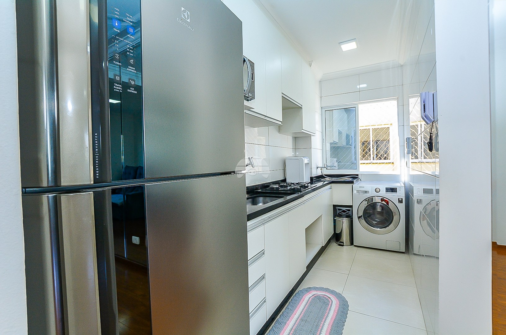 Apartamento à venda em Iná, São José dos Pinhais — MAFI ADMINISTRADORA DE IMOVEIS LTDA