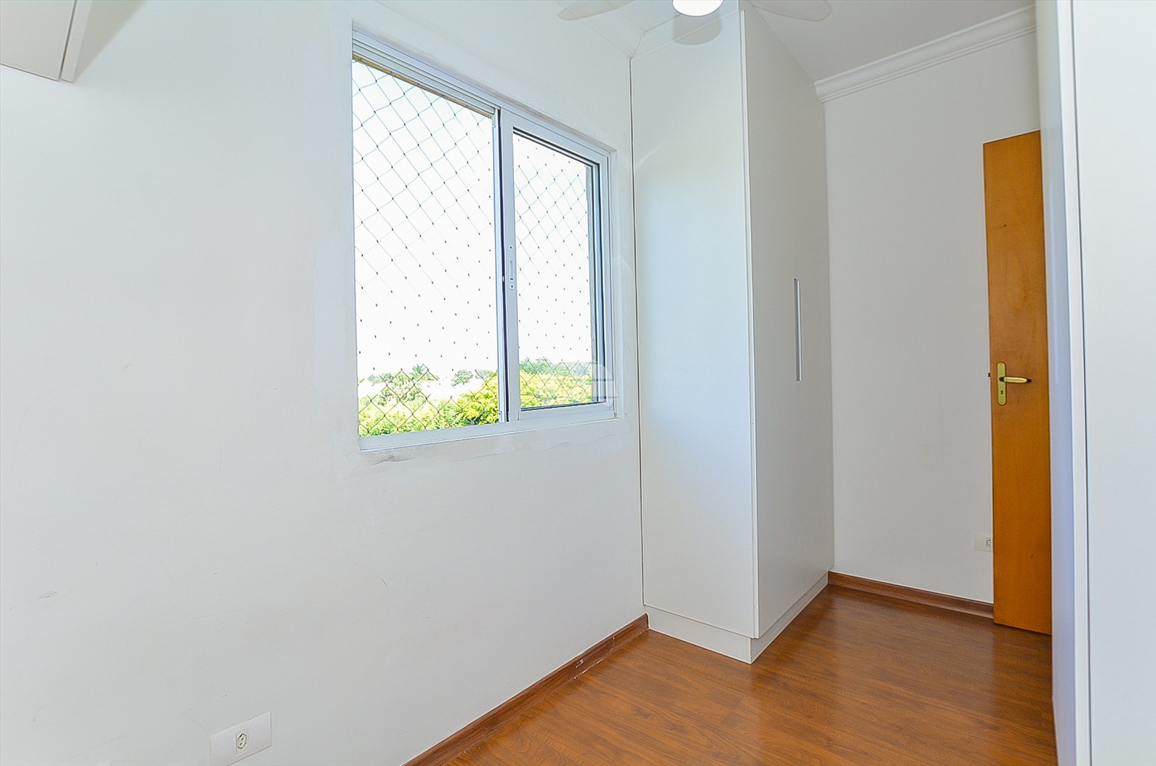 Apartamento à venda em Iná, São José dos Pinhais — MAFI ADMINISTRADORA DE IMOVEIS LTDA