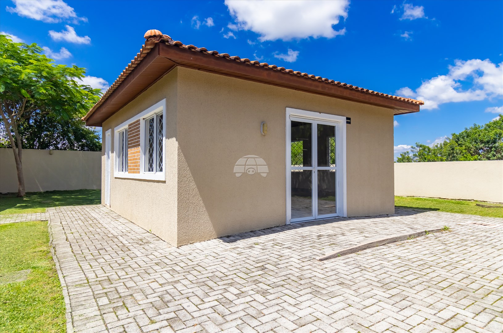 Casa à venda em Xaxim, Curitiba — Imobiliária Andrade