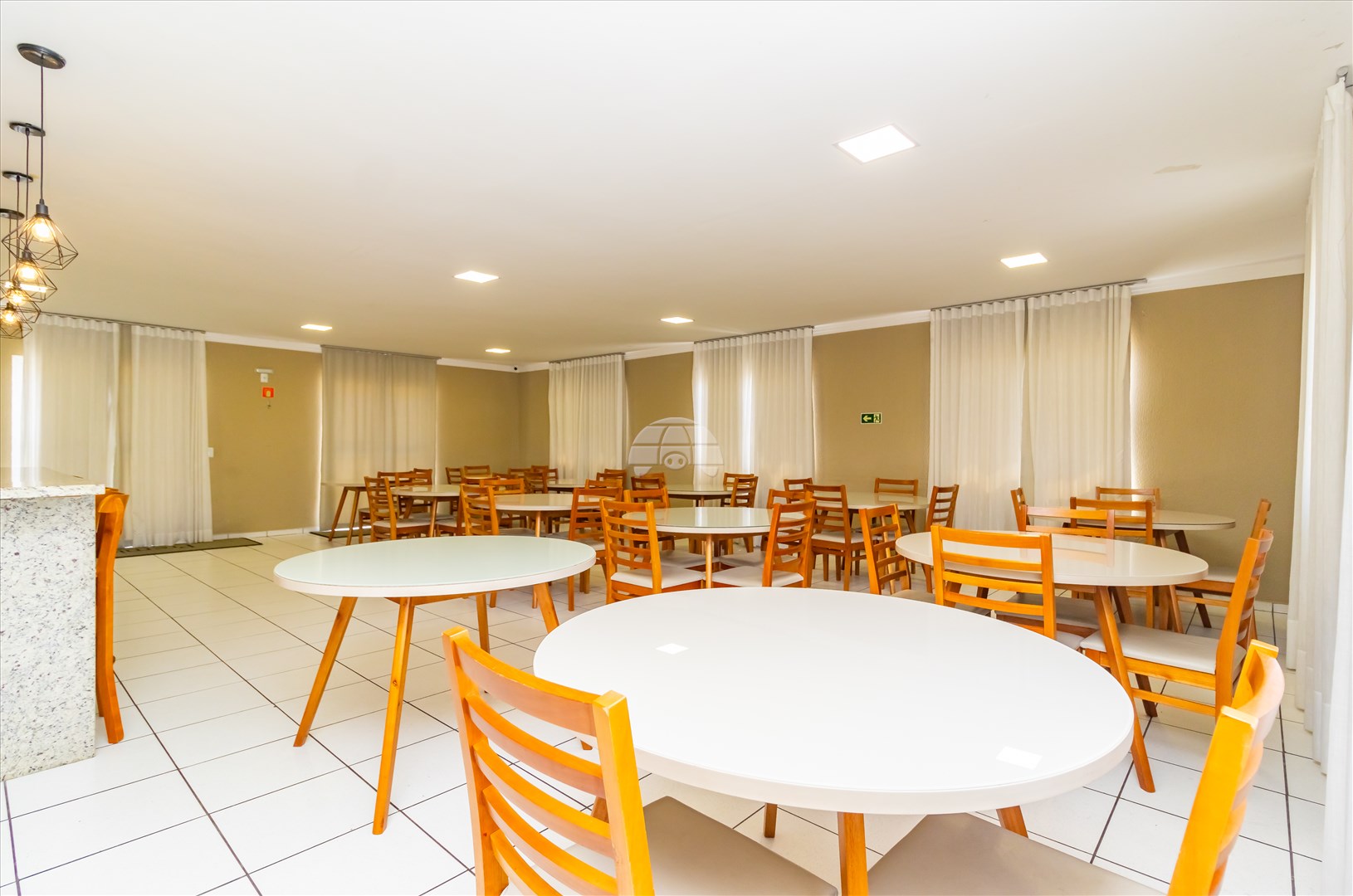 Casa à venda em Xaxim, Curitiba — Imobiliária Andrade