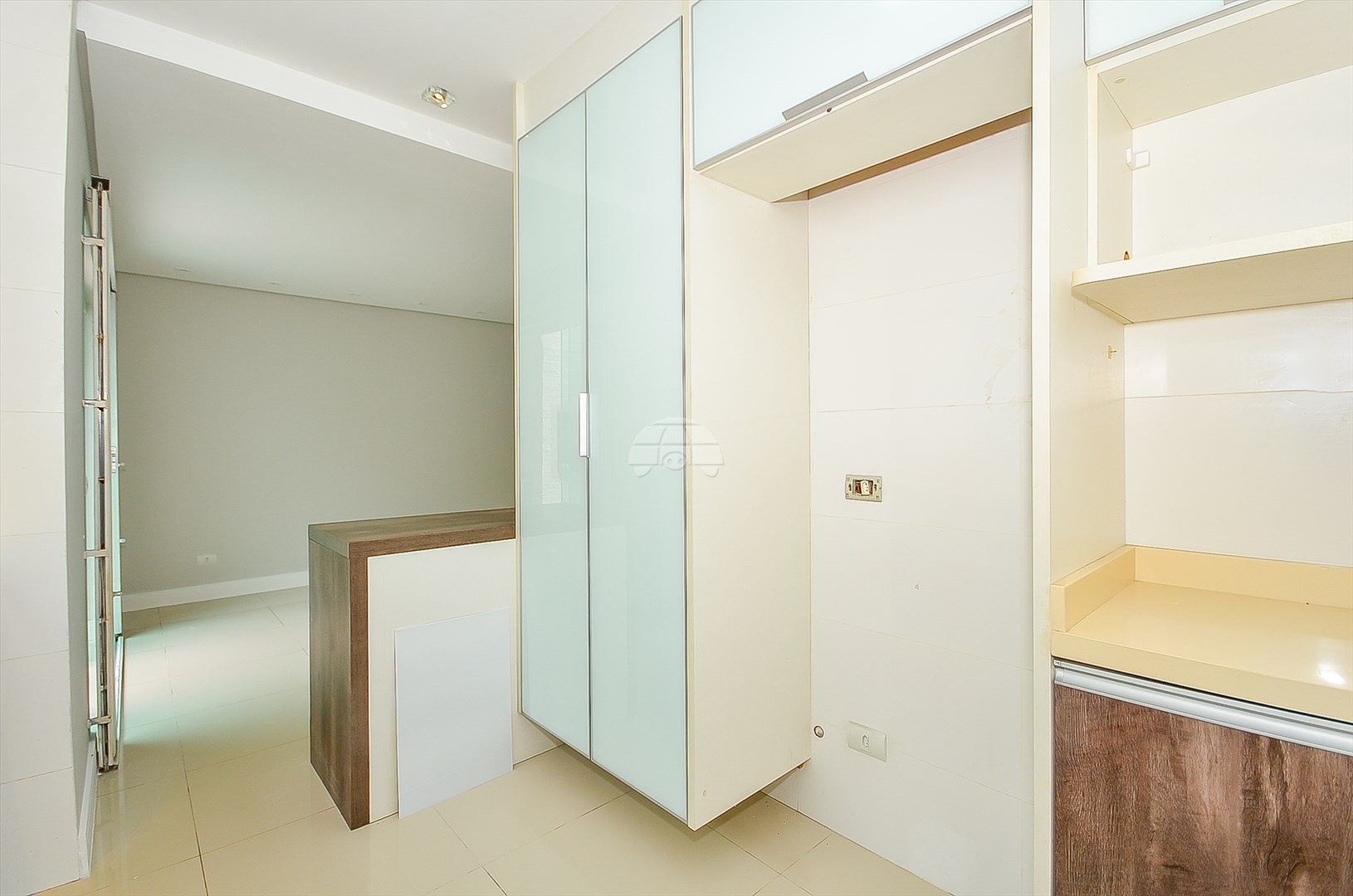 Casa à venda em Jardim Social, Curitiba — Imobiliária Andrade