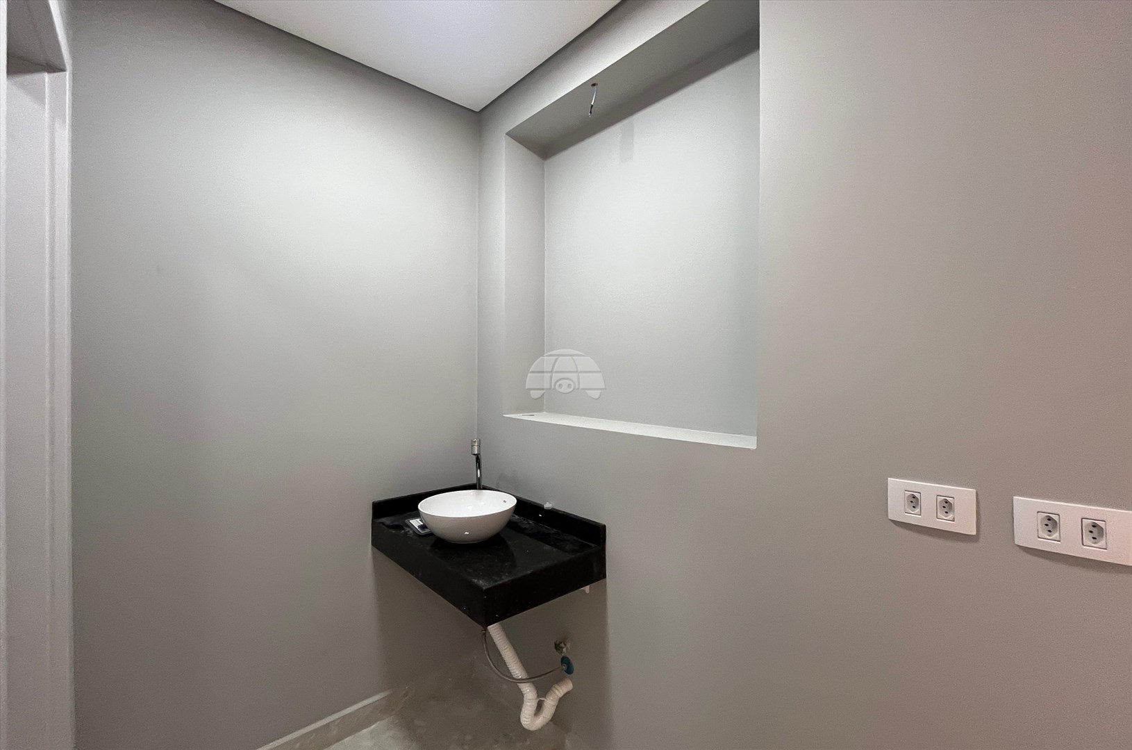 Sala Comercial para Locação no Bairro Bacacheri ref. 88889 (9 / 10)