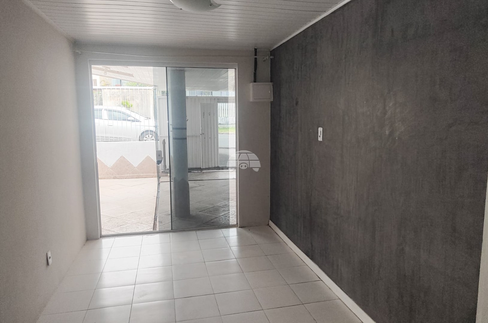 Casa à venda em Vila Yara, Colombo — Portal Chave Fácil