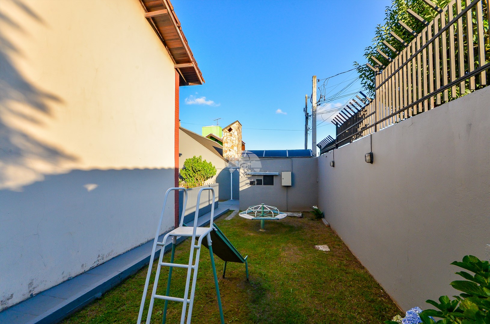 Sobrado à venda em Barreirinha, Curitiba — TESTE 12342
