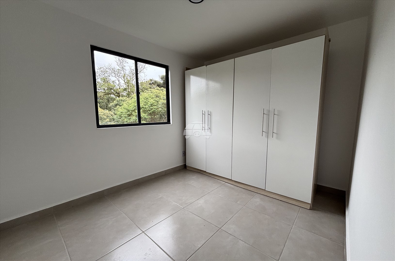 Apartamento à venda em Tanguá, Almirante Tamandaré — Portal Chave Fácil