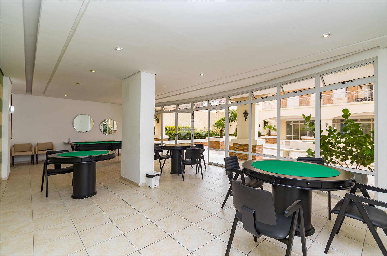 Apartamento à venda em Água Verde, Curitiba — Construa Assessoria Imobiliária