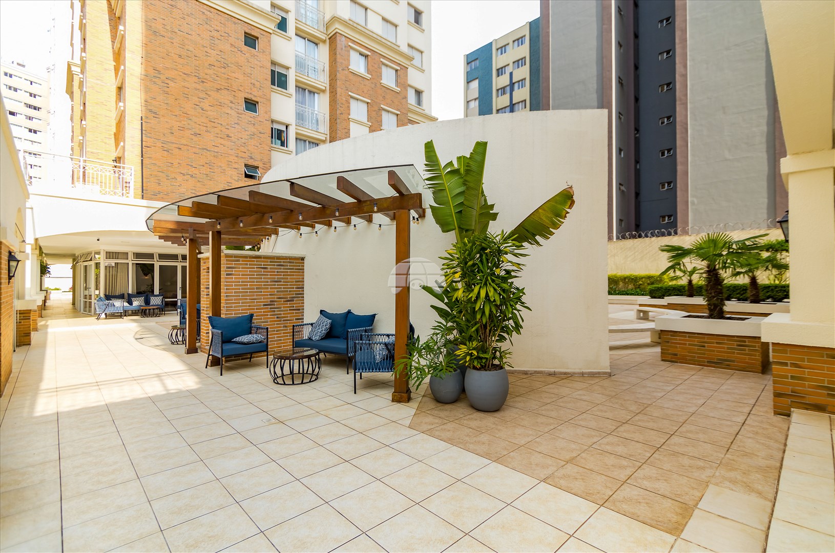Apartamento à venda em Água Verde, Curitiba — Construa Assessoria Imobiliária