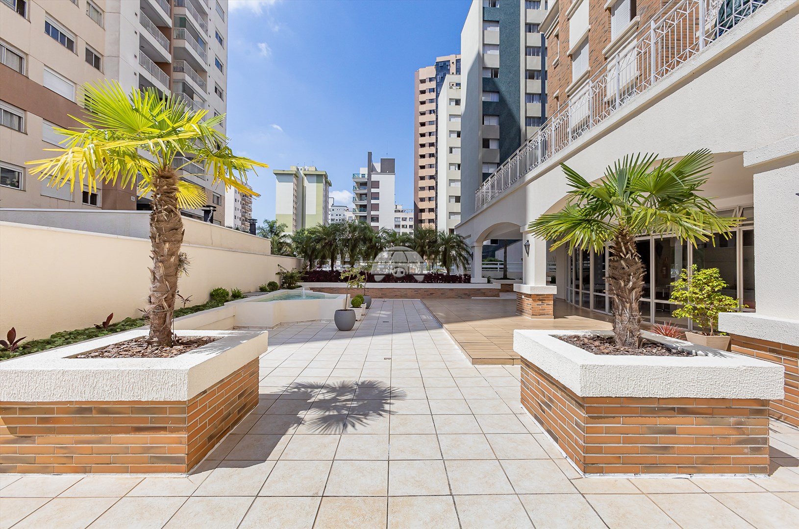 Apartamento à venda em Água Verde, Curitiba — Construa Assessoria Imobiliária