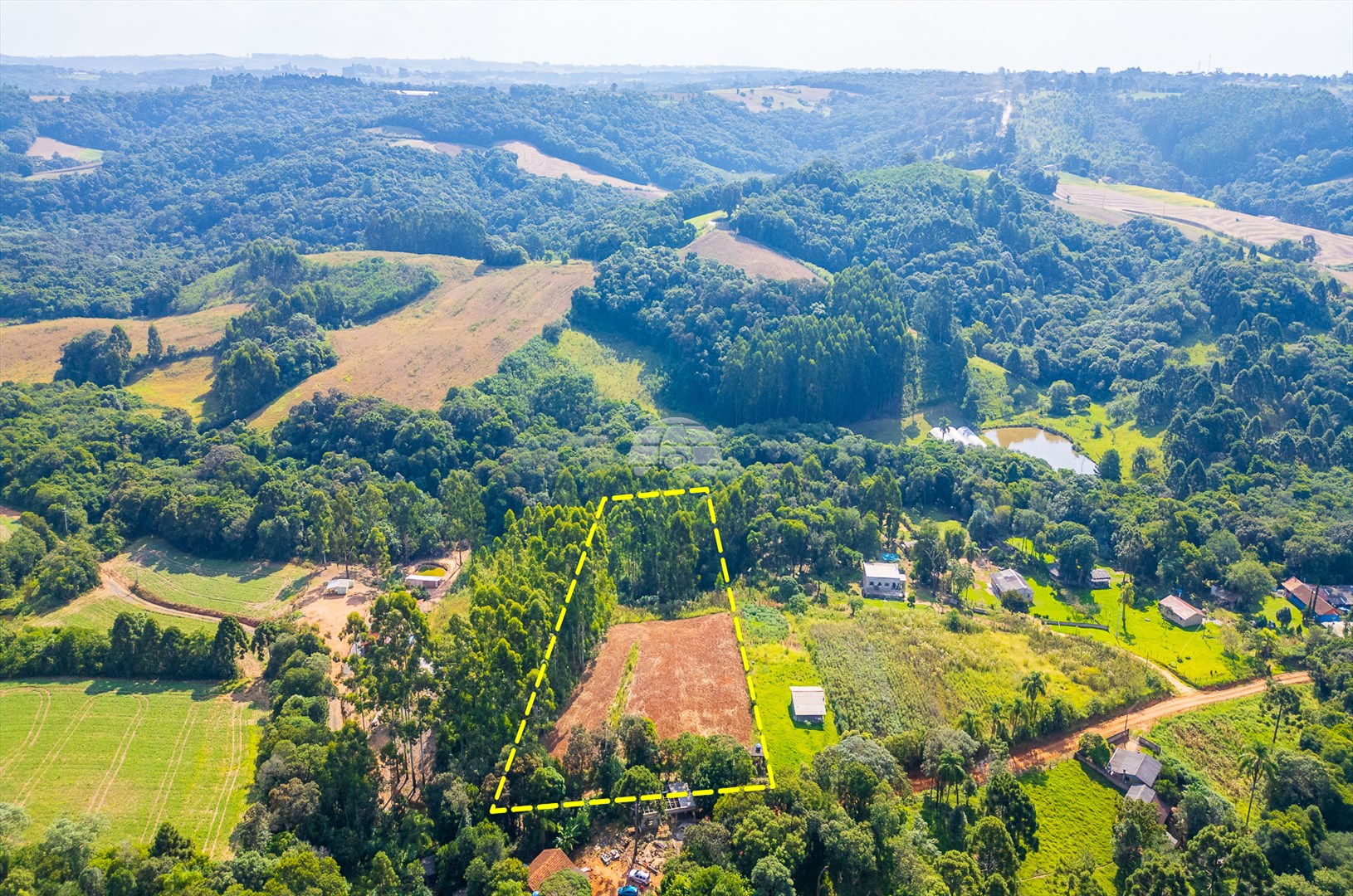 Terreno/Área à venda em Lacerda, Lapa — Portal Chave Fácil