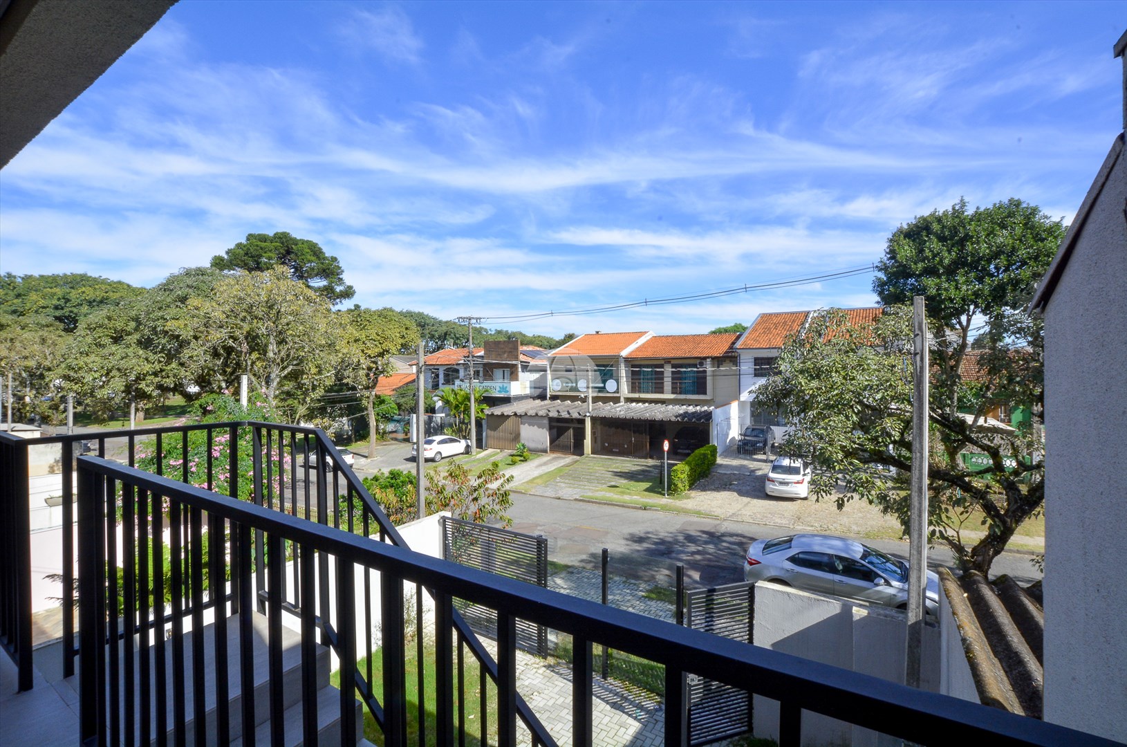 Casa à venda em Jardim Das Américas, Curitiba — GOMES CONSULTOR IMOBILIARIO LTDA.