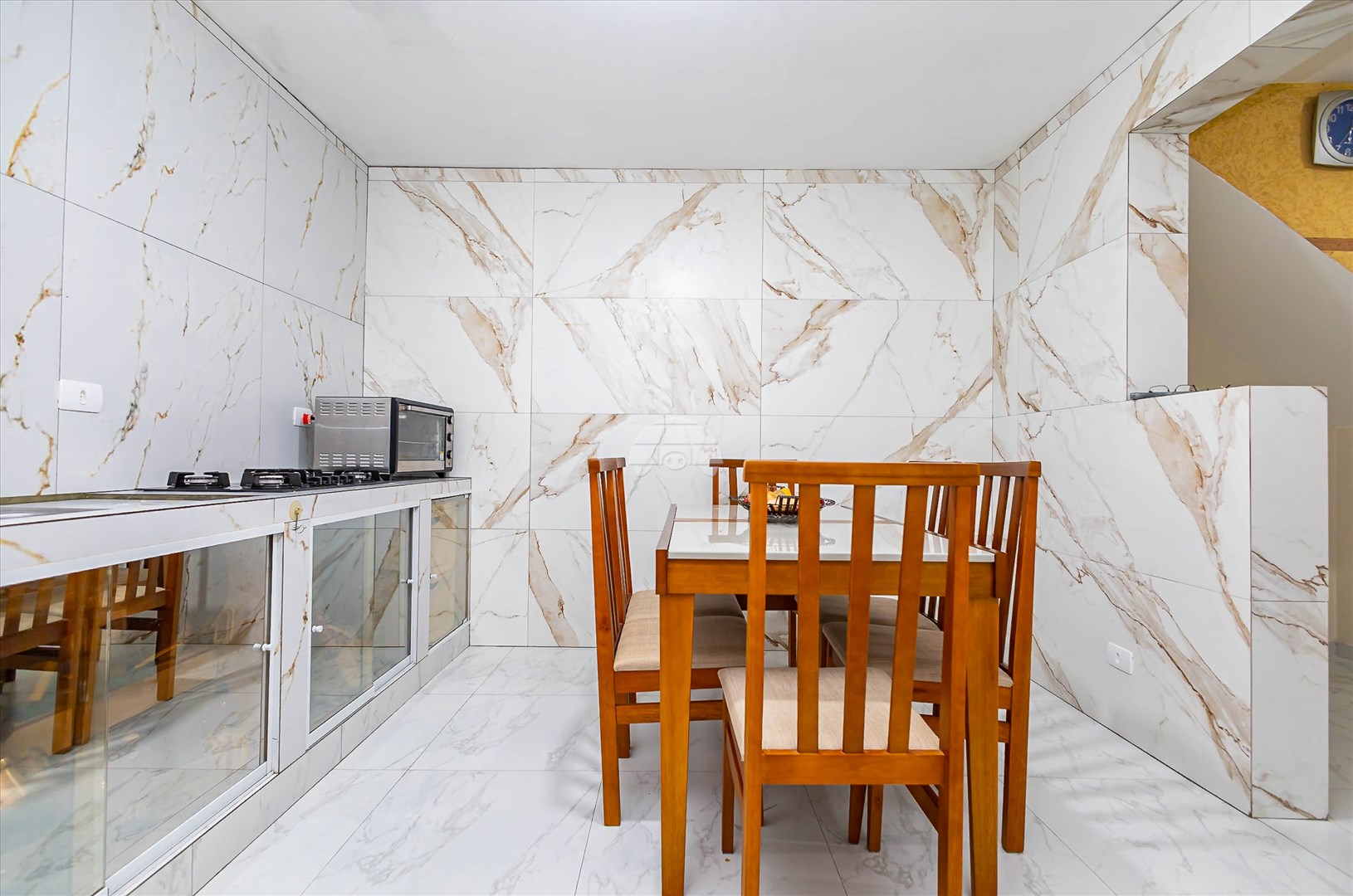 Casa à venda em Guaíra, Curitiba — TESTE 12342