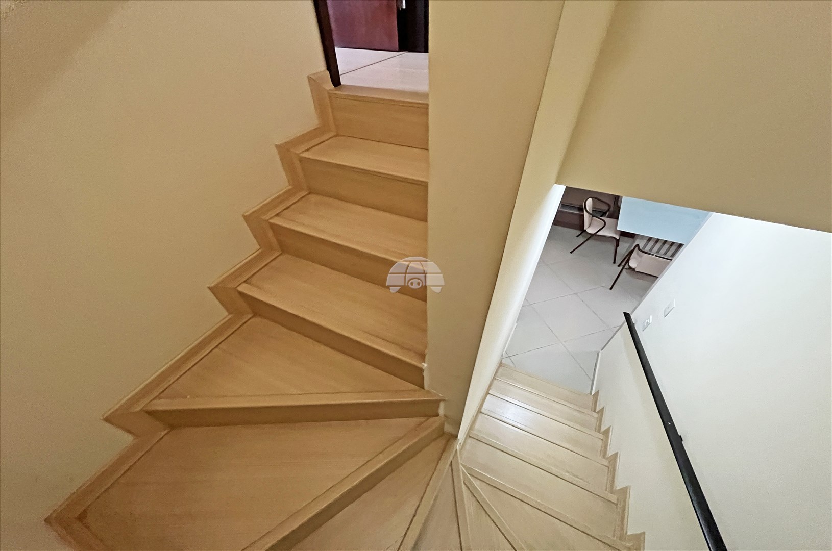 Sobrado para alugar em Bairro Alto, Curitiba — Galvão Vendas - Imóveis a venda em Curitiba