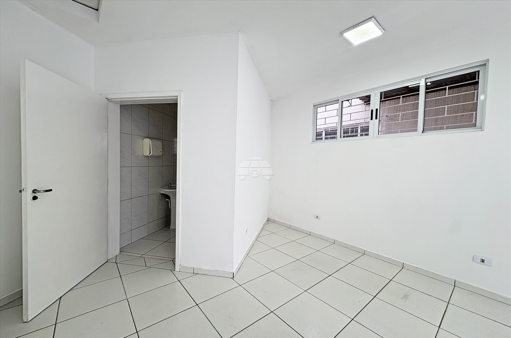 Sala/Conjunto Comercial para alugar em Vila Juliana, Piraquara — Portal Chave Fácil