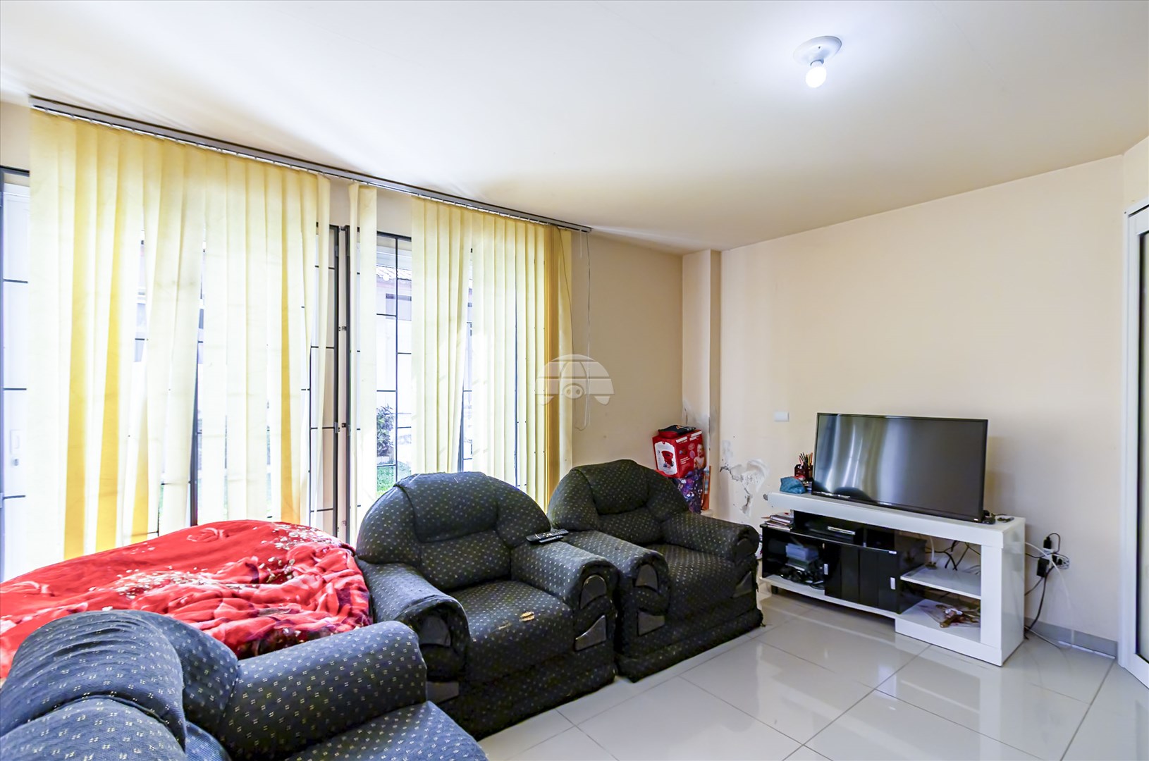 Casa à venda em Jardim Das Américas, Curitiba — GOMES CONSULTOR IMOBILIARIO LTDA.