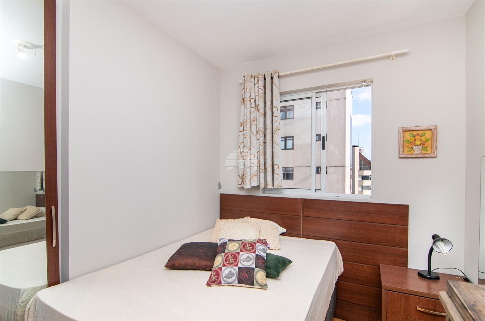 Apartamento à venda em Cabral, Curitiba — Imobiliária Razão