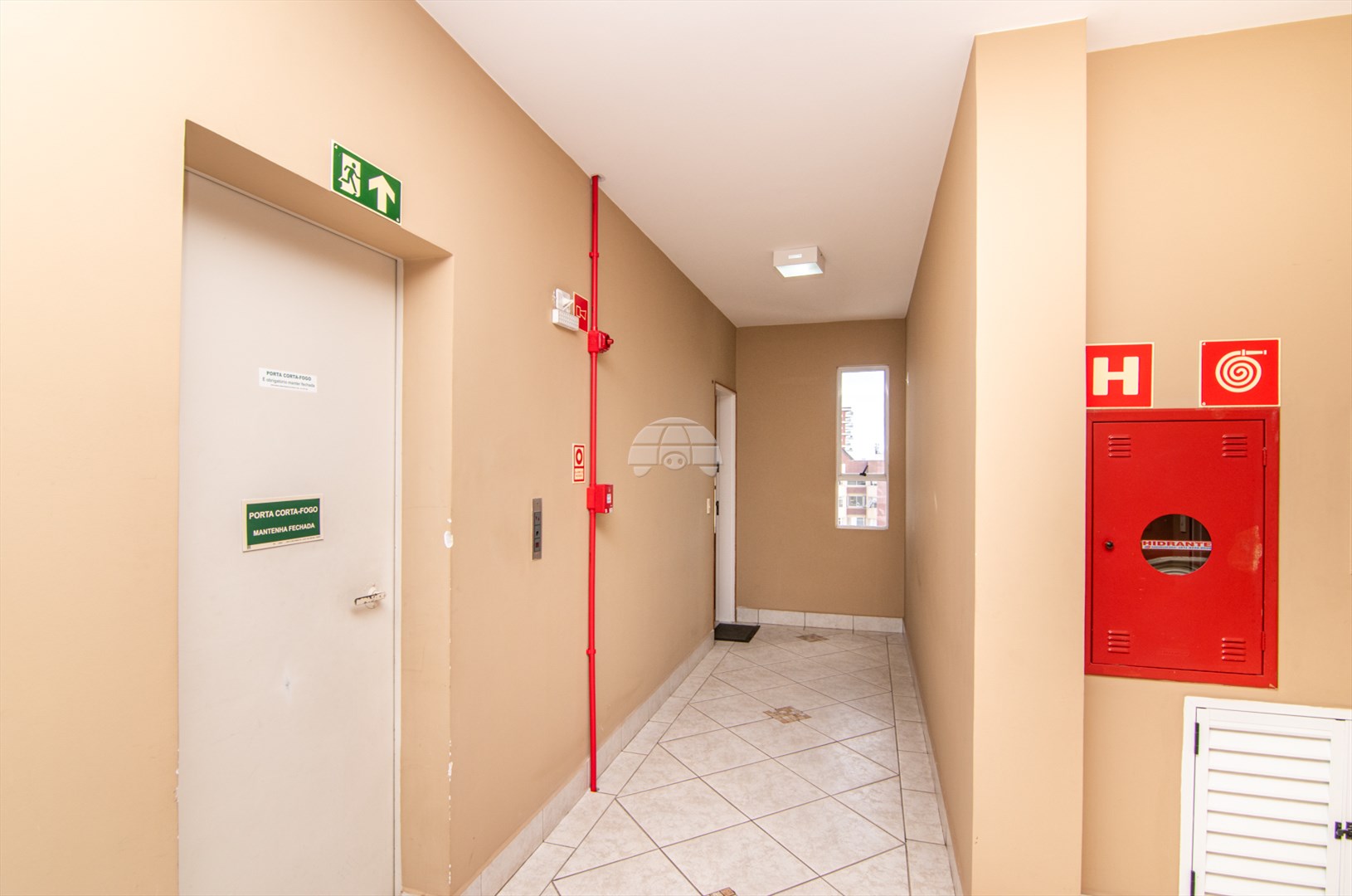 Apartamento à venda em Cabral, Curitiba — Imobiliária Razão