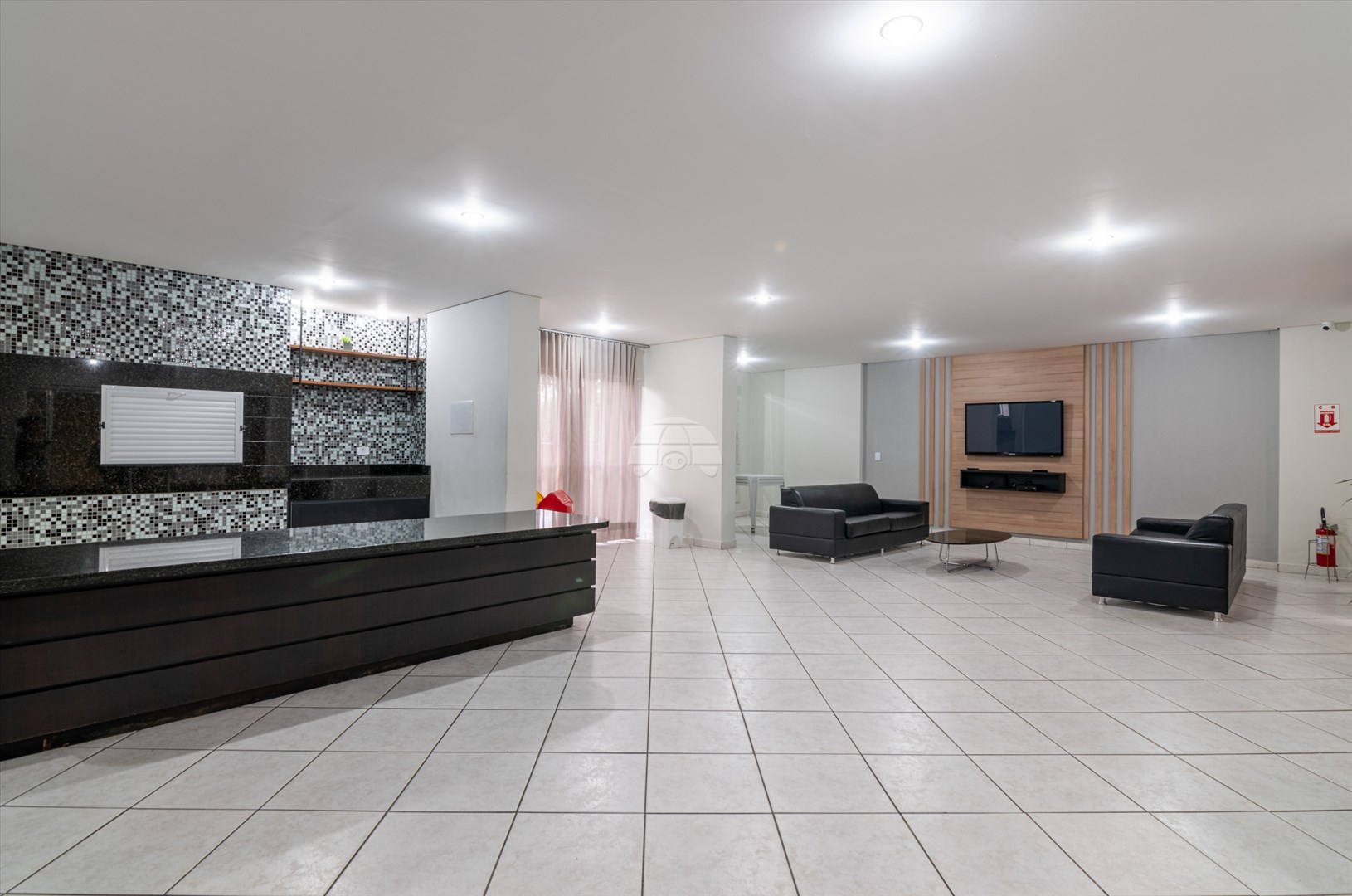 Apartamento à venda em Cabral, Curitiba — Imobiliária Razão