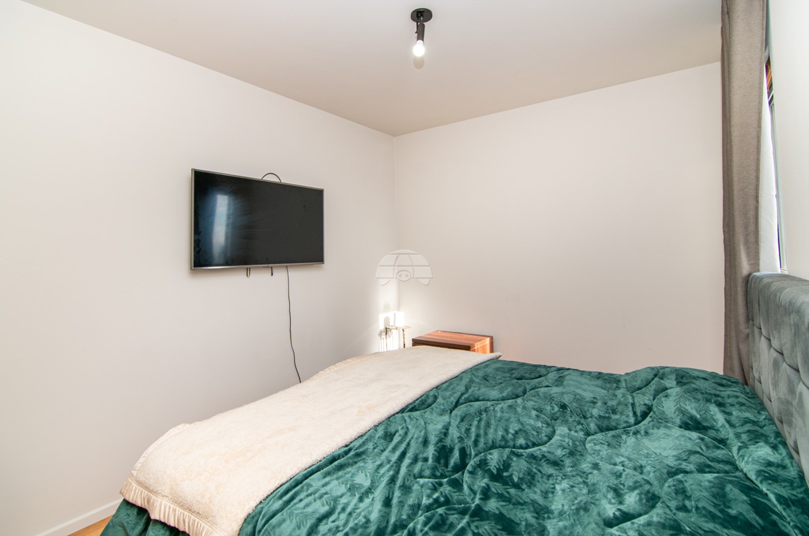 Apartamento à venda em Cabral, Curitiba — Imobiliária Razão