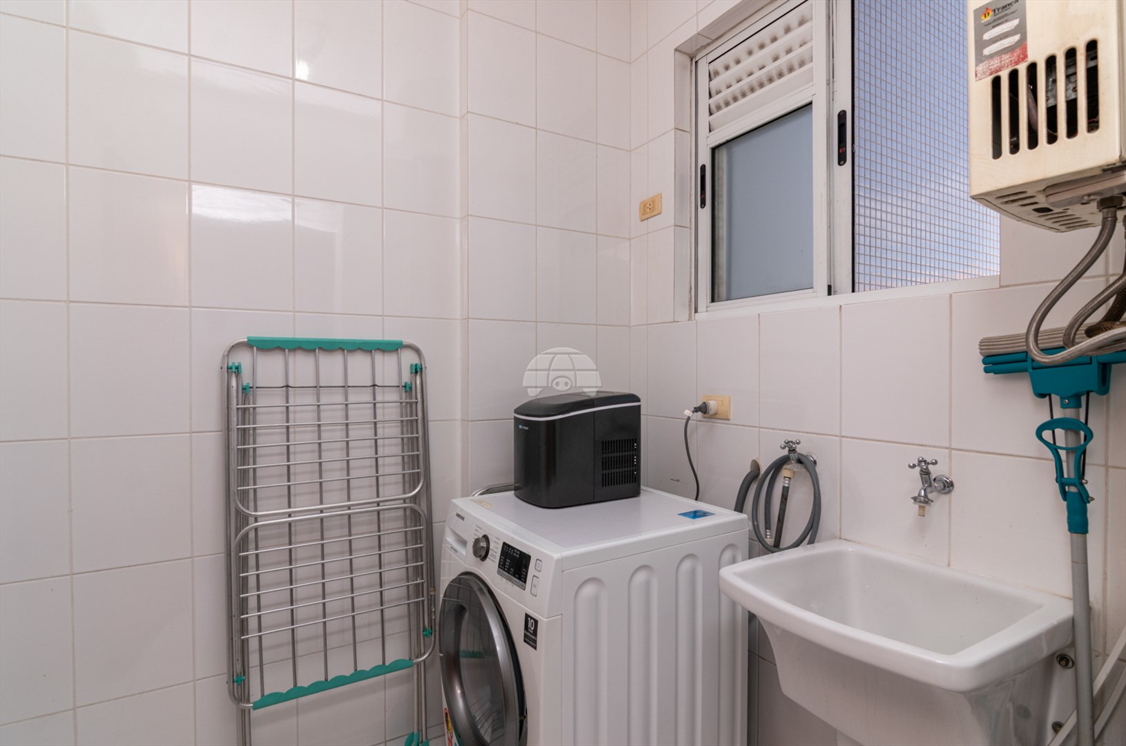 Apartamento à venda em Cabral, Curitiba — Imobiliária Razão