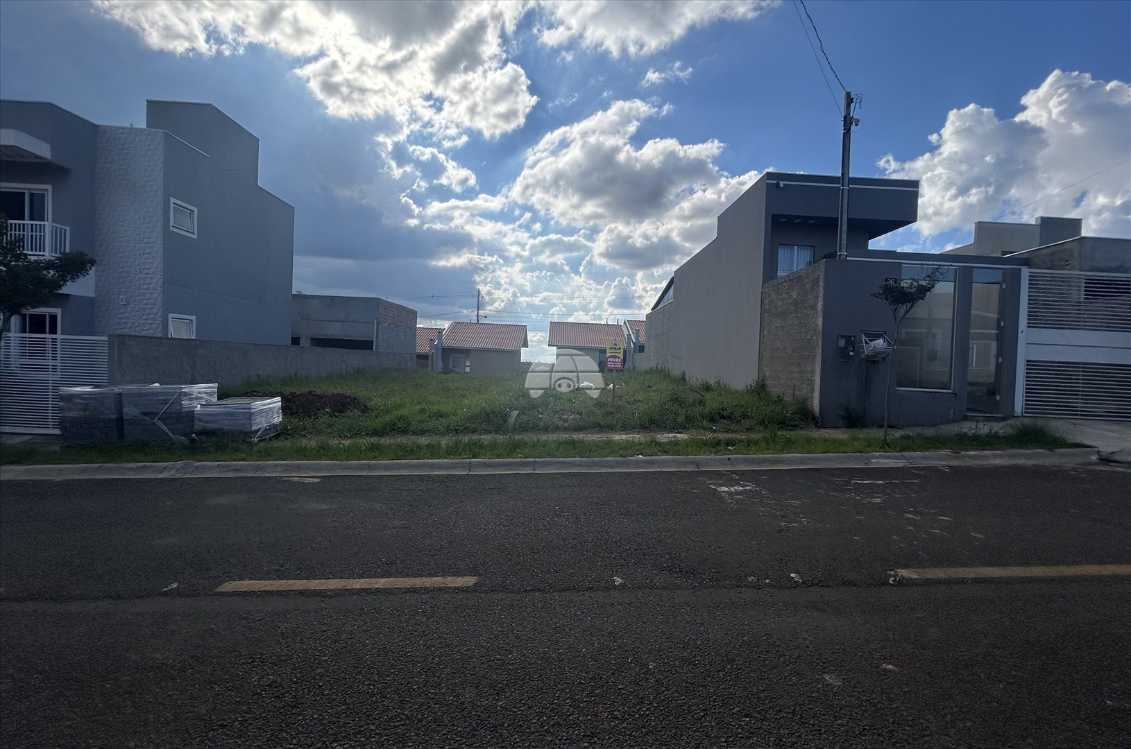 Terreno/Área à venda em Industrial, Guarapuava — Portal Chave Fácil