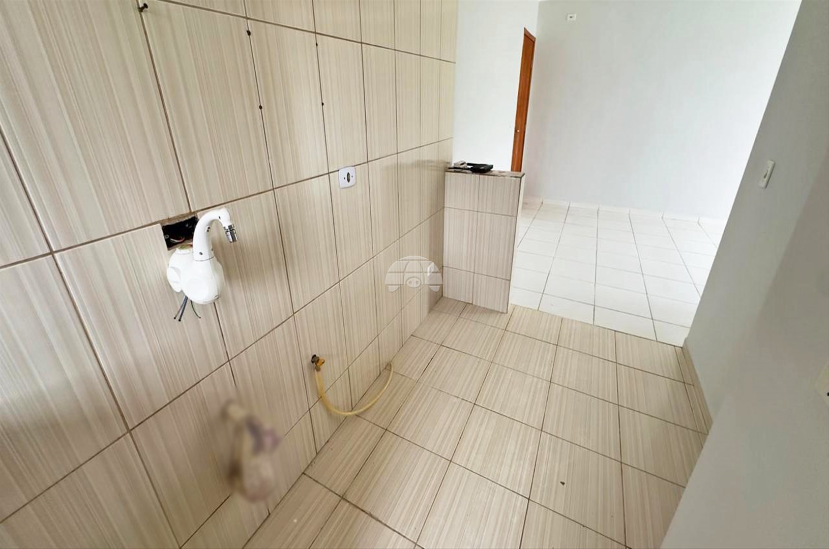 Apartamento para alugar em Planta Vila Nova, Colombo — Portal Chave Fácil