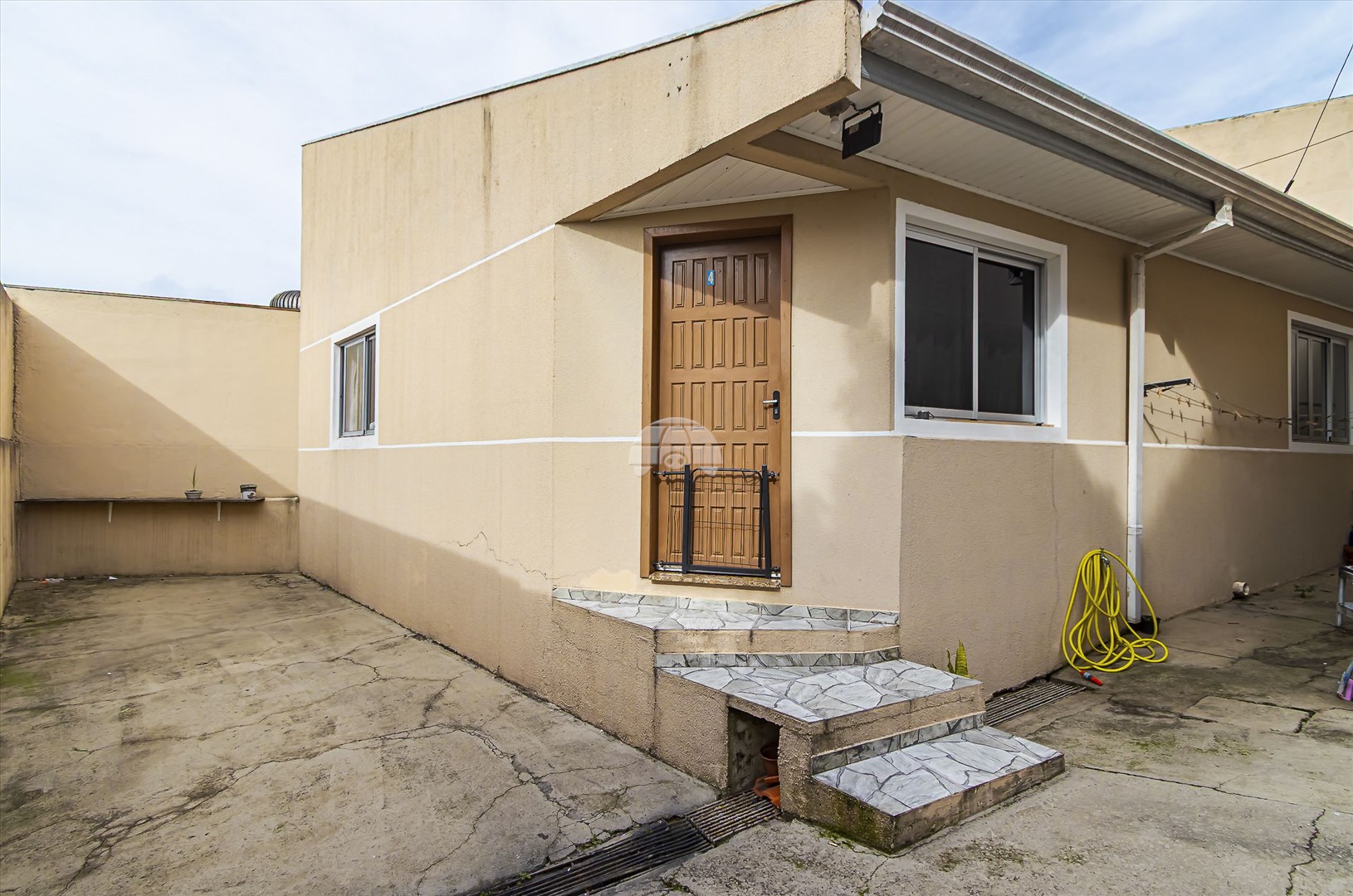 Casa à venda em Xaxim, Curitiba — Imobiliária Andrade