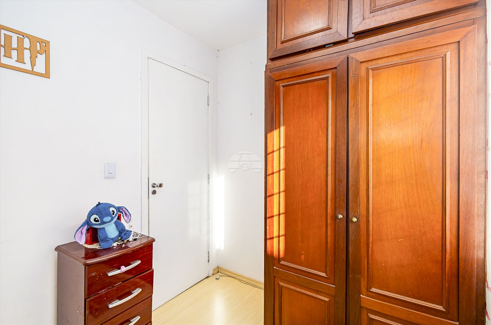 Casa à venda em Cajuru, Curitiba — GOMES CONSULTOR IMOBILIARIO LTDA.