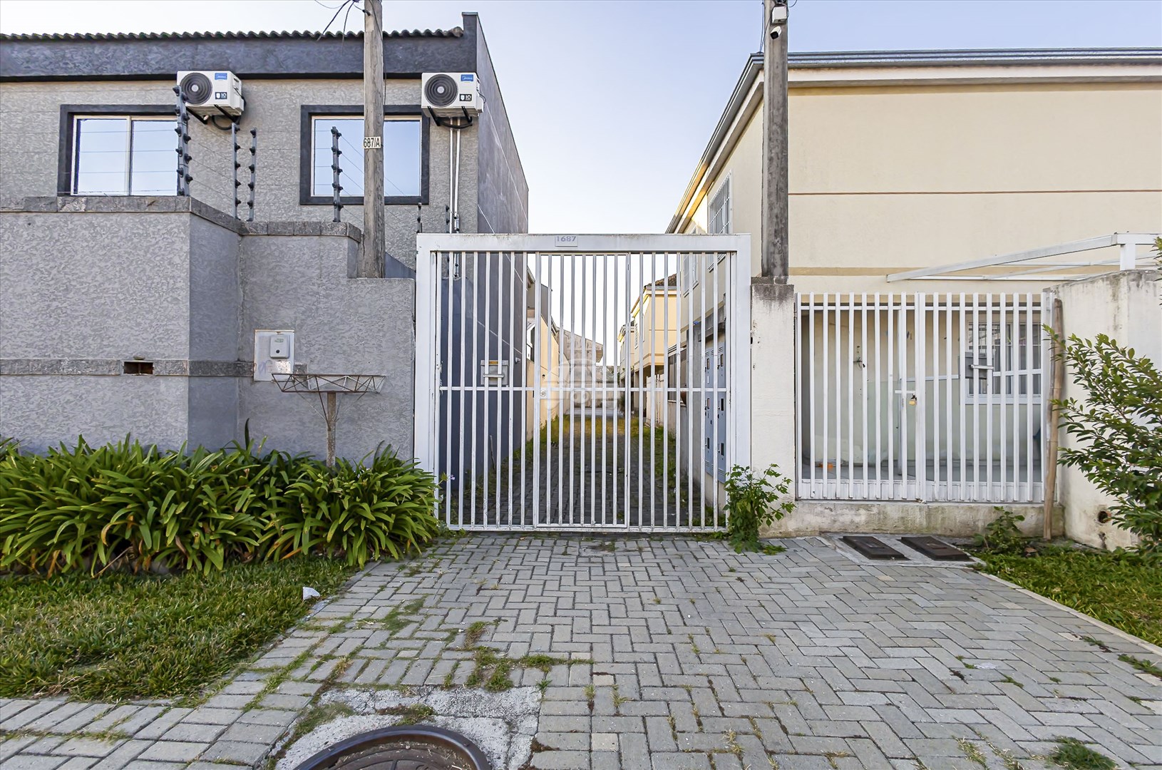 Casa à venda em Cajuru, Curitiba — GOMES CONSULTOR IMOBILIARIO LTDA.