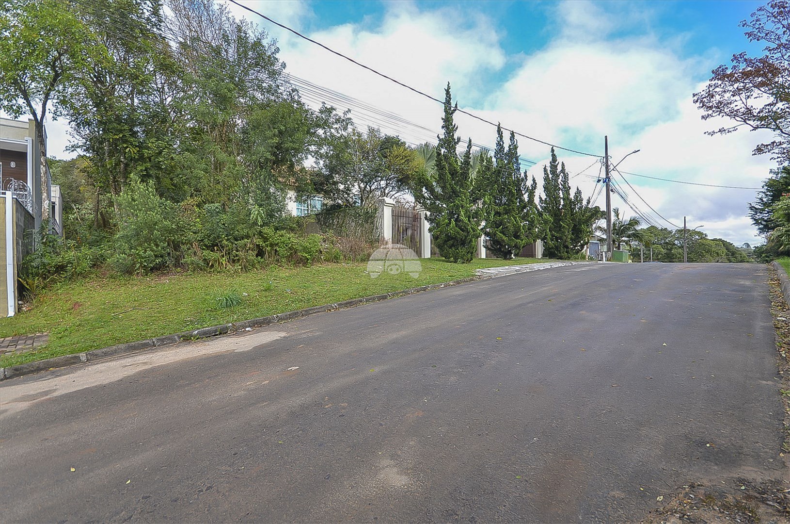 Terreno/Área à venda em Santa Cândida, Curitiba — Burgman Imóveis Curitiba-PR