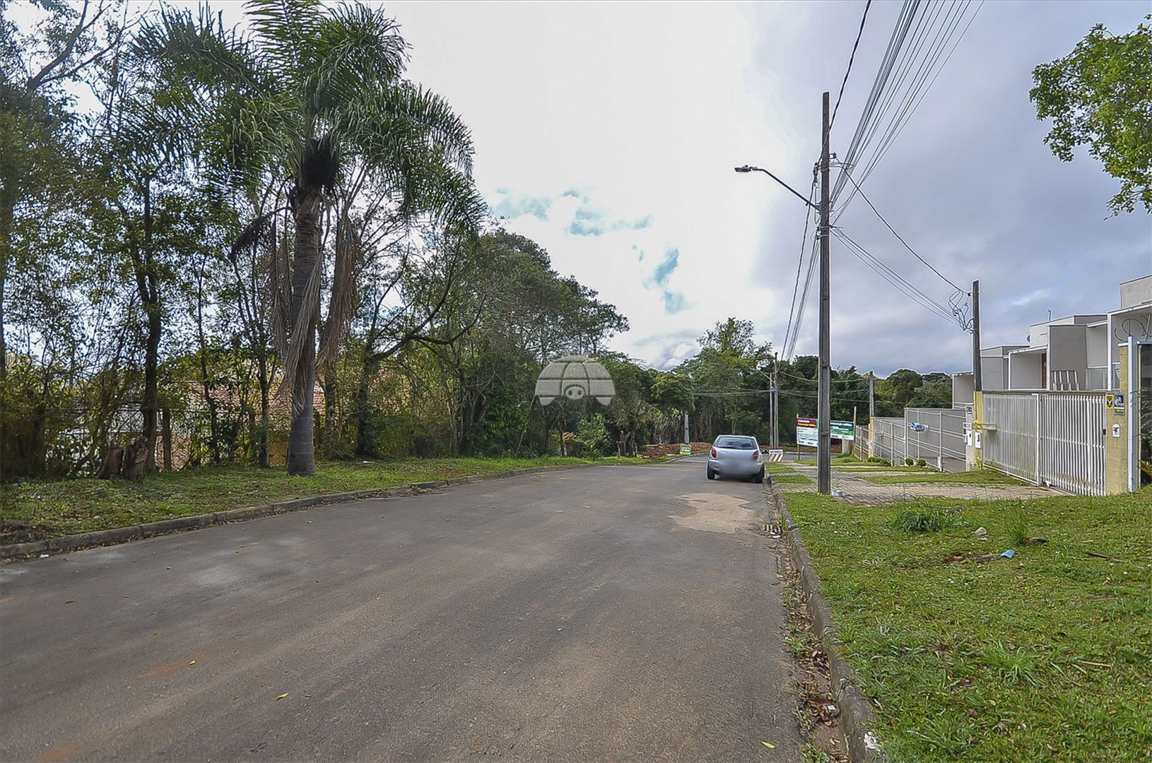 Terreno/Área à venda em Santa Cândida, Curitiba — Burgman Imóveis Curitiba-PR