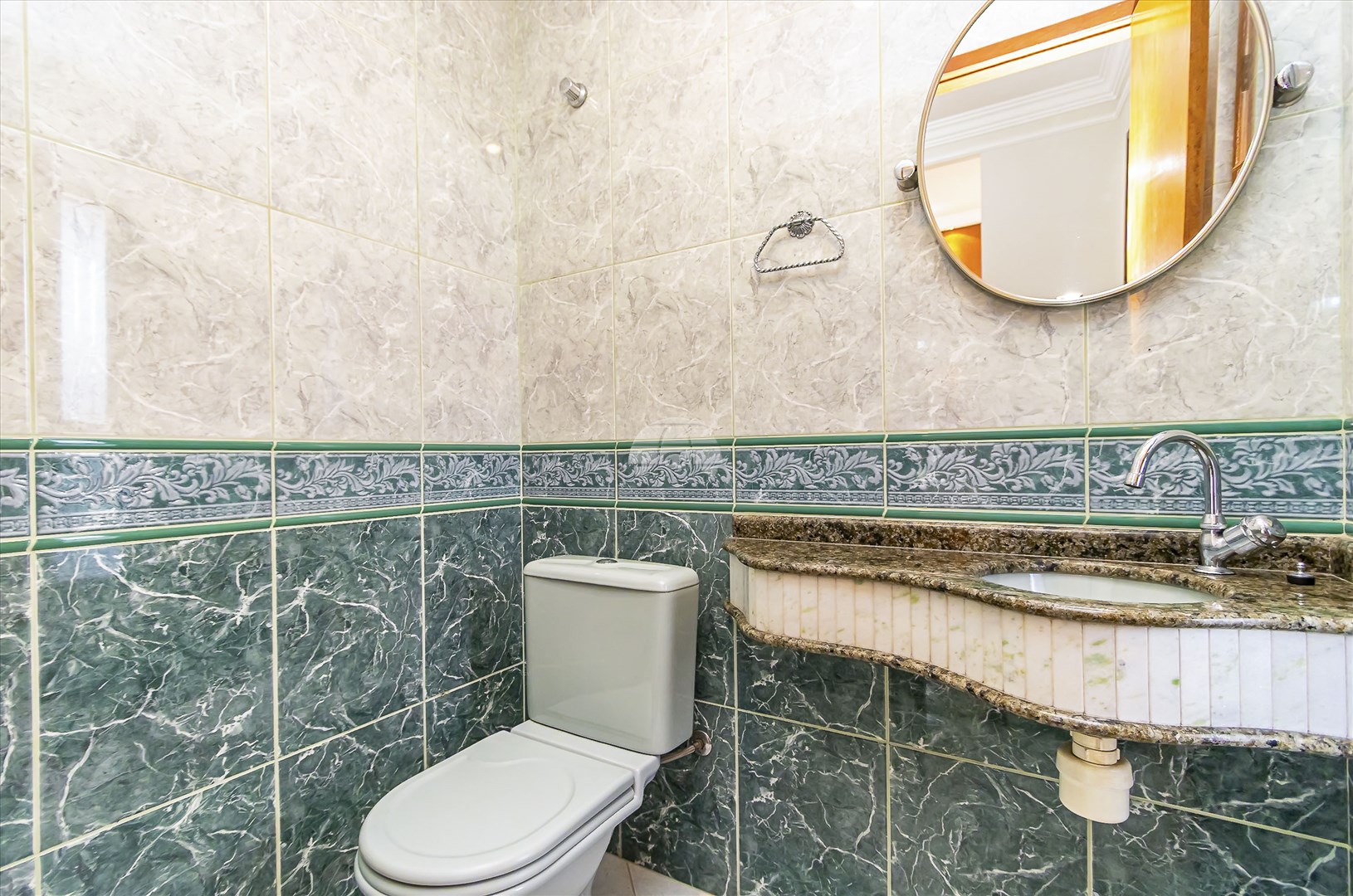 Casa Comercial/Residencial para Venda no Bairro Tarumã ref. 226399 (9 / 10)