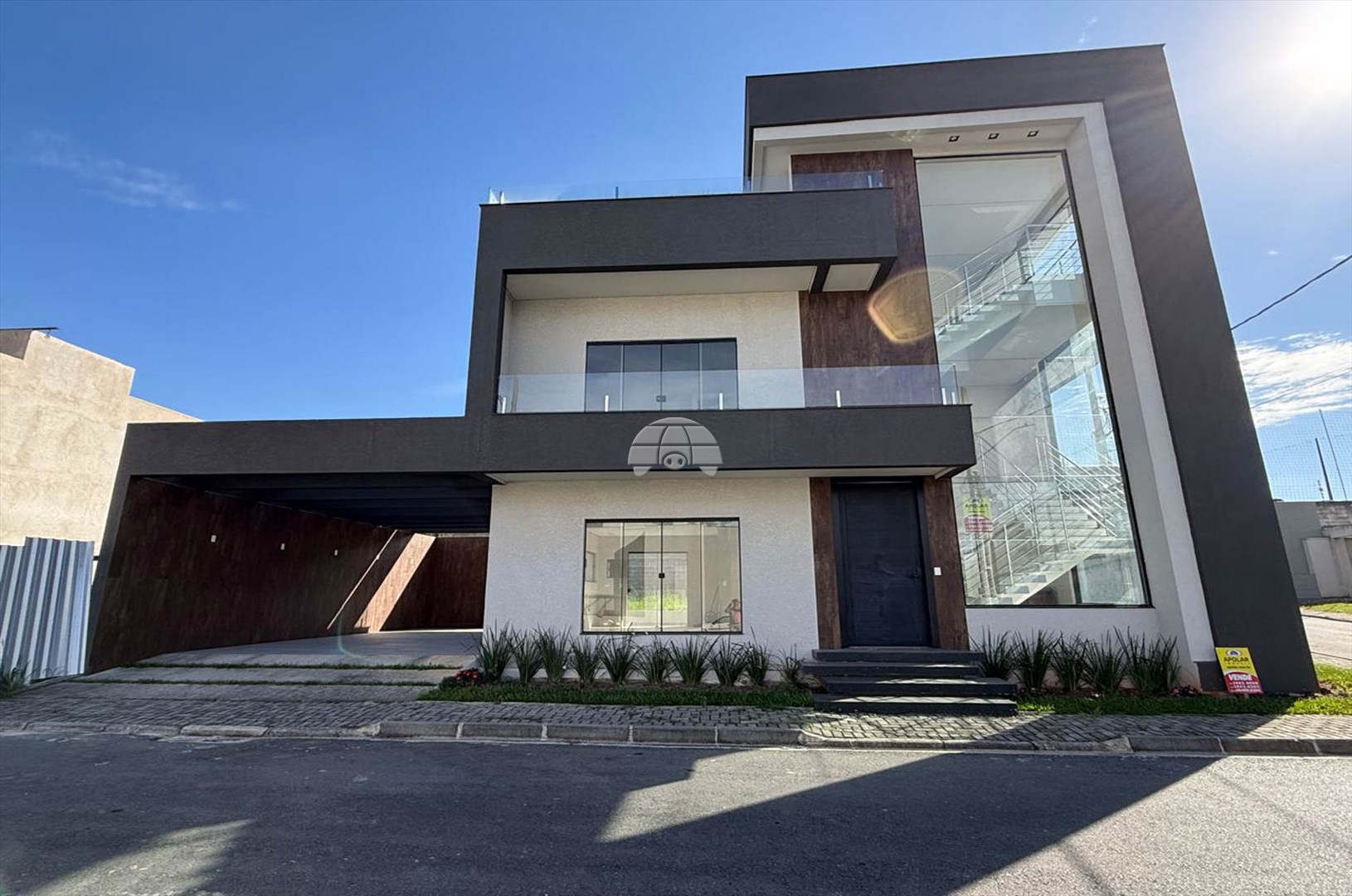 Sobrado à venda em São Gabriel, Colombo — Portal Chave Fácil