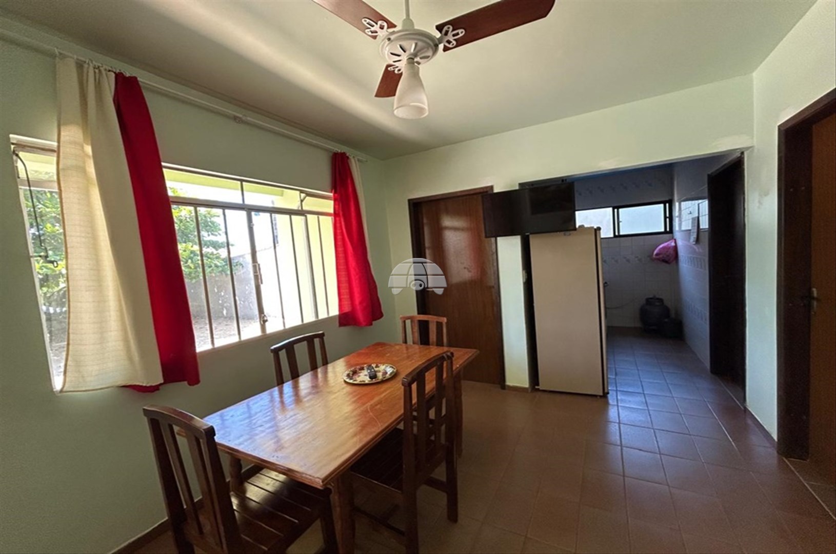 Casa à venda em Bom Retiro, Matinhos — Portal Chave Fácil