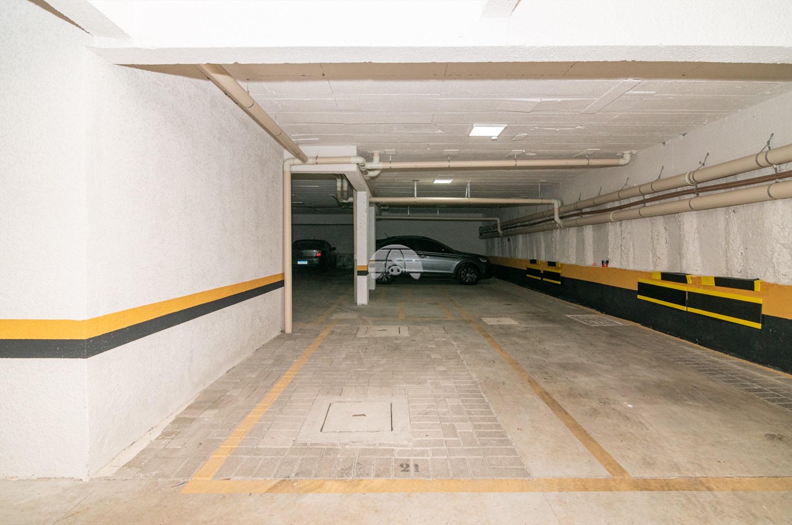 Apartamento à venda em Cajuru, Curitiba — UNA