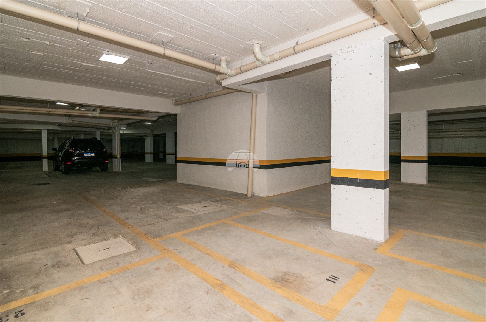 Apartamento à venda em Cajuru, Curitiba — UNA
