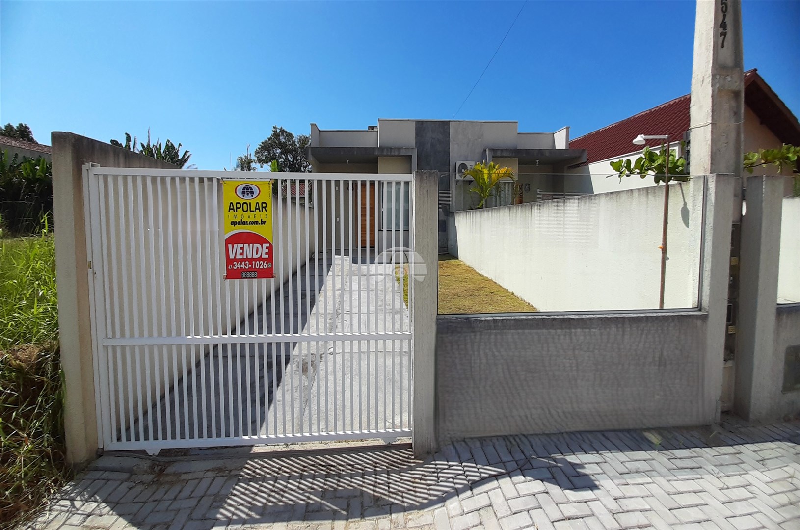 Casa à venda em Cambiju, Itapoá — Portal Chave Fácil