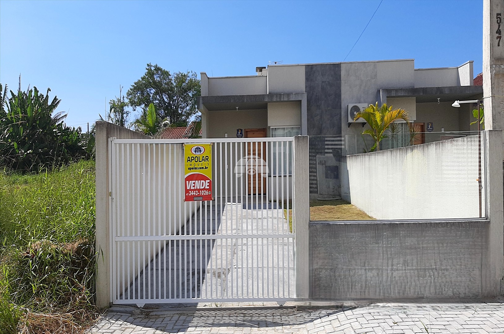 Casa à venda em Cambiju, Itapoá — Portal Chave Fácil