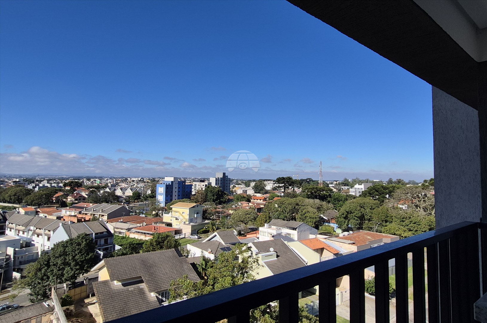 Apartamento à venda em Cajuru, Curitiba — UNA