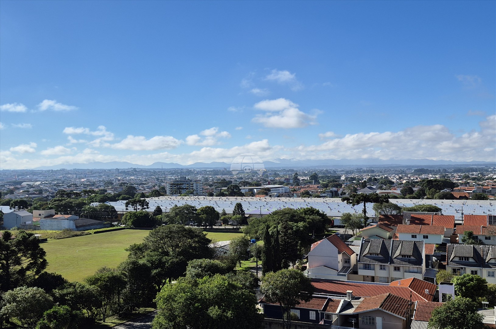 Apartamento à venda em Cajuru, Curitiba — UNA