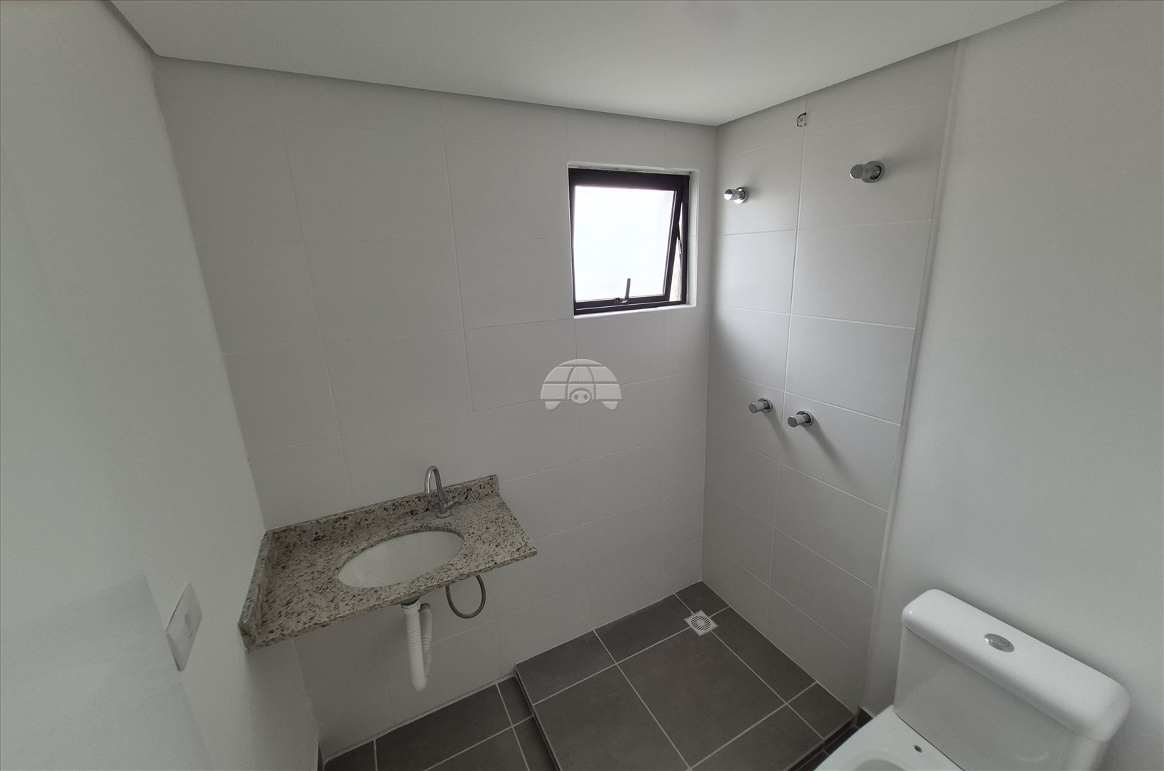 Apartamento à venda em Cajuru, Curitiba — UNA